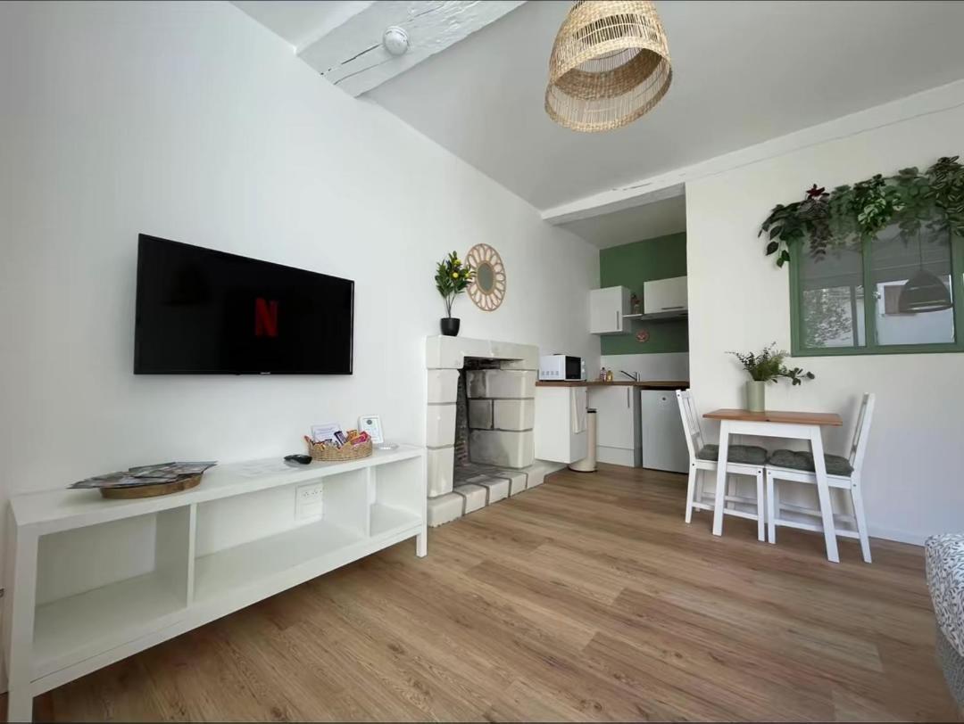 Appartement Chaleureux Blere Екстер'єр фото